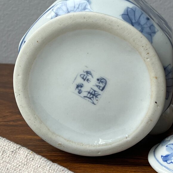 Small Chinese Teapot Blue & White Porcelain Hand Painted Marking Hieroglyphs - Picture 13 of 15